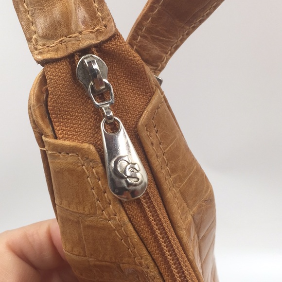 Carla Sade  Embossed Leather Yellow Hobo Bag - Picture 6 of 10